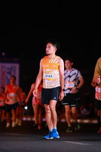 BIB: 20163
                            <button type="button" onclick="openModal(22909580)" class="btn btn-primary btn-sm float-right btn-popup" data-toggle="modal" data-target=".modal-high-quality">
                        <i class="fas fa-shopping-cart"></i> Add to Cart
                    </button>
                                            <button type="button" onclick="isThisMe(22909580, true)" class="btn btn-success btn-sm float-right btn-popup btn-isme hidden" data-toggle="tooltip" data-placement="bottom" title="นี่คือรูปของคุณใช่ไหม คลิกที่นี่เพื่อเอาเข้าอัลบั้ม">
                        <i class="fas fa-plus"></i> Add to album
                    </button>
                    <button type="button" onclick="isThisMe(22909580, false)" class="btn btn-warning btn-sm float-right btn-popup btn-isnotme hidden">
                        <i class="fas fa-ban"></i> Remove from album
                    </button>